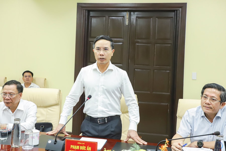 Đà Nẵng xem xét đề xuất đầu tư hơn 31.700 tỷ đồng từ Tập đoàn Công nghiệp Cao su Việt Nam