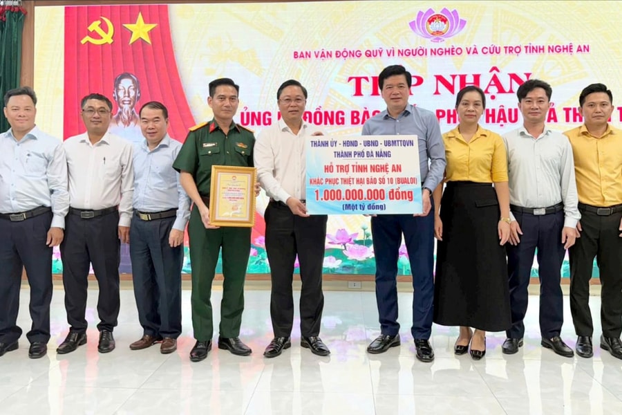Đà Nẵng hỗ trợ tỉnh Nghệ An 1 tỷ đồng khắc phục hậu quả bão số 10