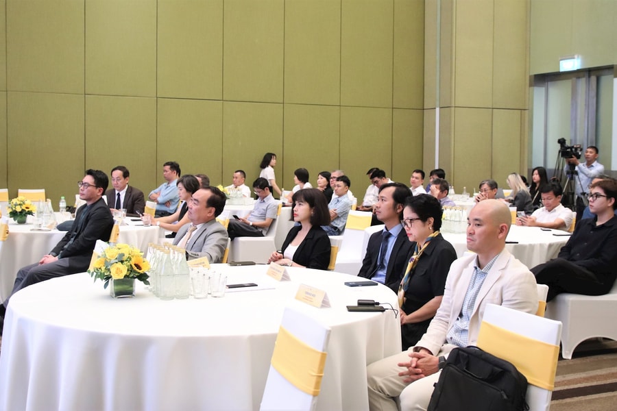 Đưa công nghệ robot, phẫu thuật ít xâm lấn vào thực tiễn ngoại khoa tại Việt Nam