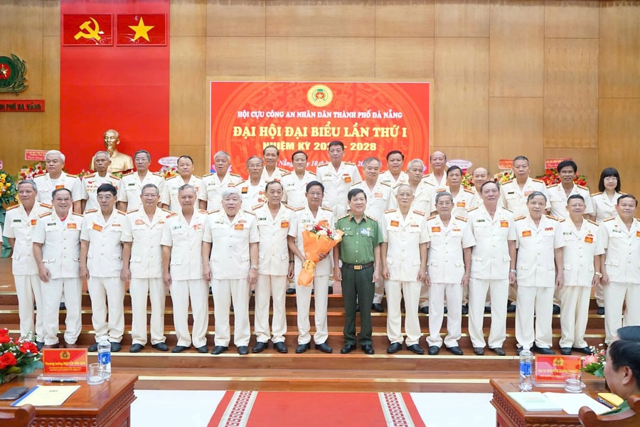 Phát huy phẩm chất người chiến sĩ Công an nhân dân, đóng góp vào công tác bảo đảm an ninh trật tự