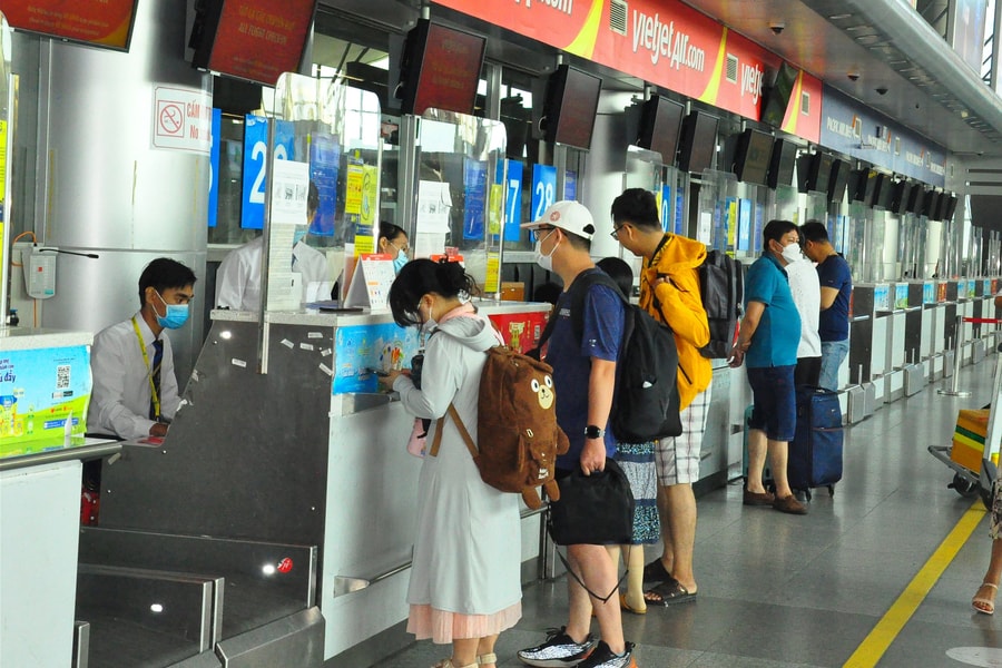 Cẩn trọng khi mua vé máy bay tết qua mạng