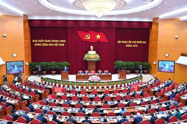 Dự thảo Báo cáo tổng kết 15 năm thi hành Điều lệ Đảng (2011 - 2025) và đề xuất, định hướng bổ sung, sửa đổi Điều lệ Đảng