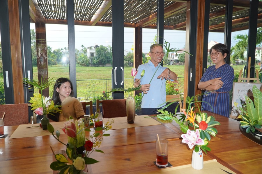 Trải nghiệm cắm hoa nghệ thuật Ikebana