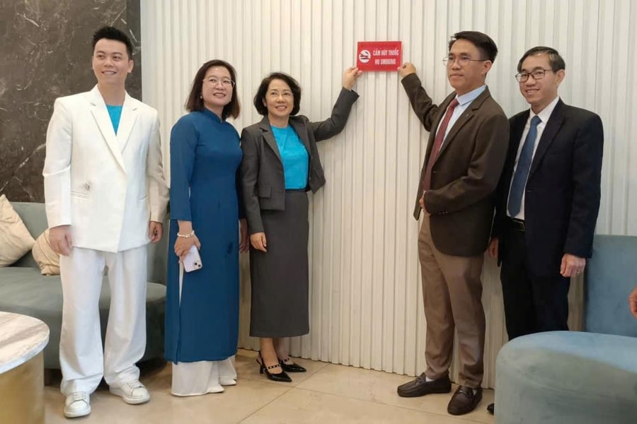 Xây dựng môi trường không khói thuốc lá tại nhà hàng, khách sạn