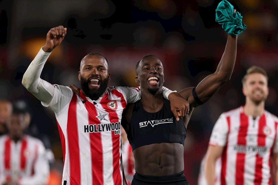 Grimsby vs Brentford: Cú sốc mới sau MU
