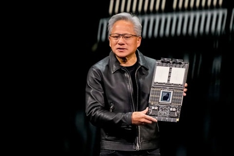 Nvidia chạm mốc 5 nghìn tỷ USD: Đế chế AI vô song
