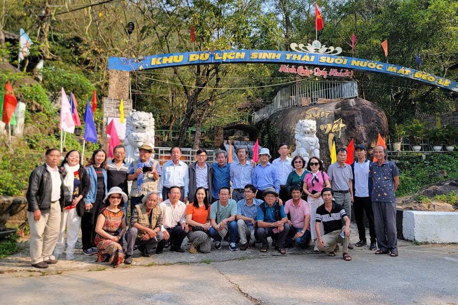Văn nghệ sĩ xứ Quảng trước chặng đường mới...