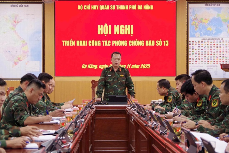 Bộ Chỉ huy Quân sự thành phố Đà Nẵng triển khai các biện pháp ứng phó bão số 13