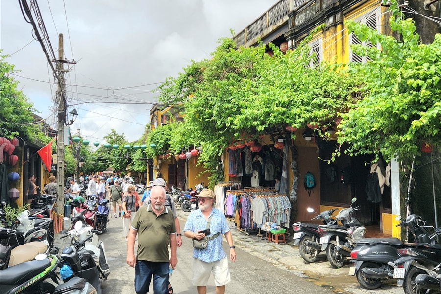 Thu hút du khách mùa thấp điểm