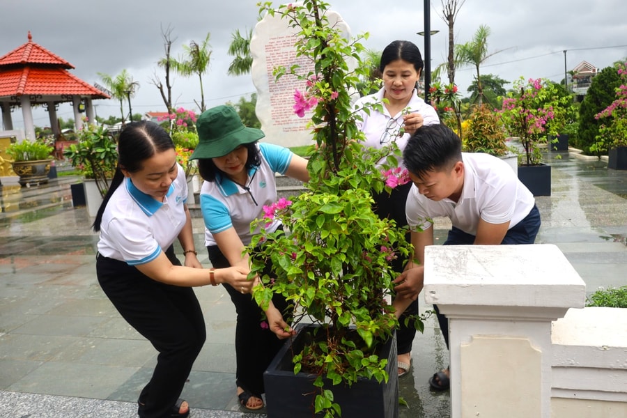 Chung sức xây dựng tuyến đường tự quản
