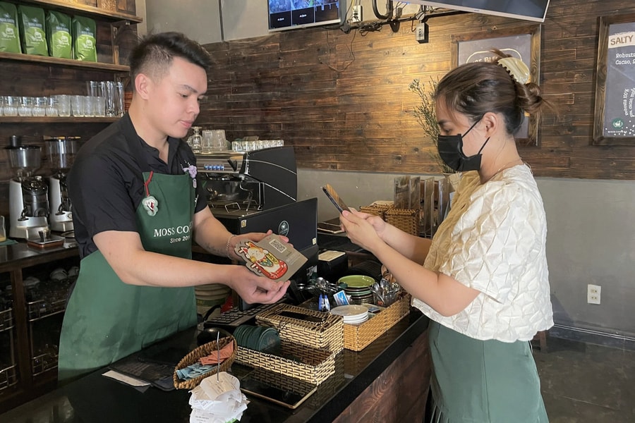 Đẩy mạnh số hóa trong thanh toán, giao dịch