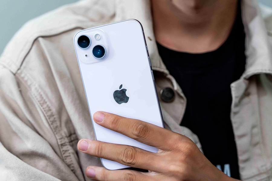Lựa chọn giữa iPhone 14 và iPhone 14 cũ