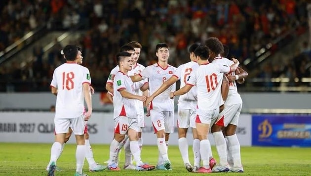 Thắng Lào 2-0, tuyển Việt Nam vẫn chưa giải được bài toán cũ