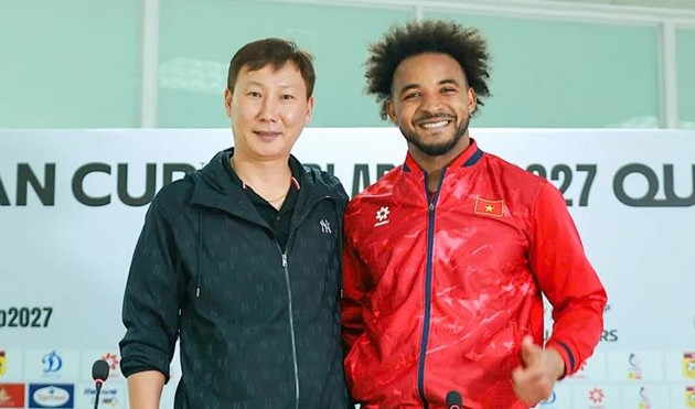 HLV Kim Sang-sik: Thắng Lào 2-0 nhưng tuyển Việt Nam chưa đạt yêu cầu