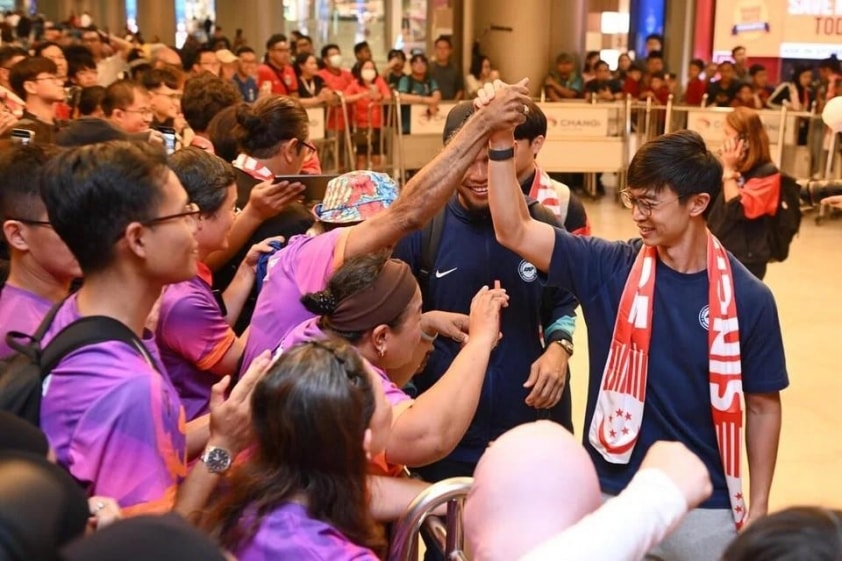 Nghịch lý Singapore: Giành vé Asian Cup, HLV nguy cơ mất việc