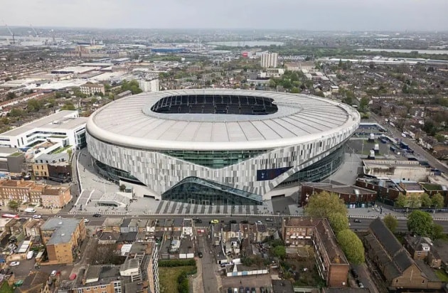 Tottenham bỏ xa Arsenal trong cuộc đua sân vận động tỷ bảng