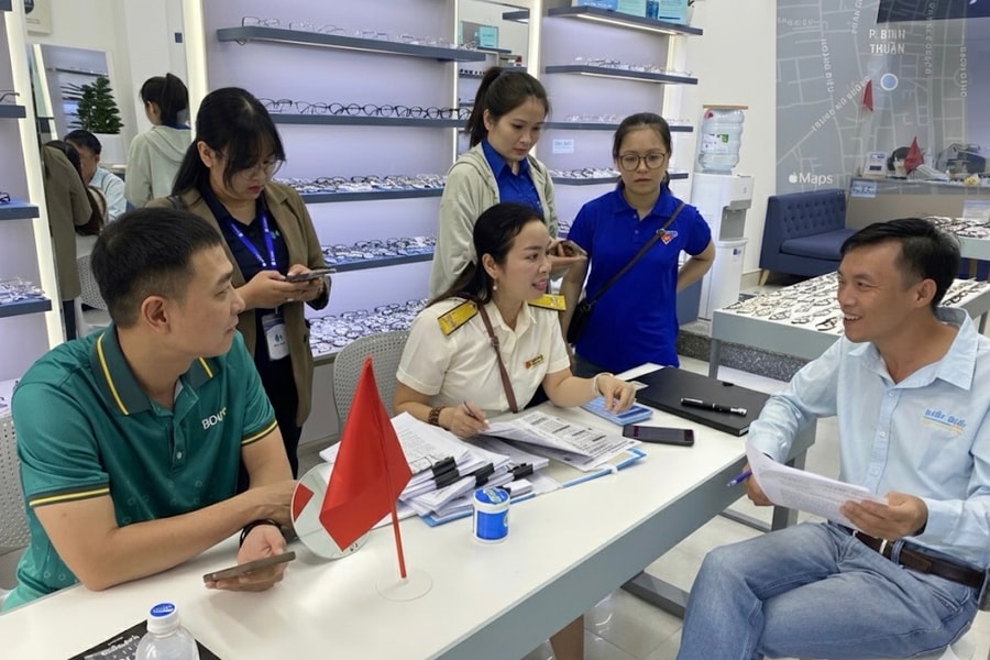 Triển khai quyết liệt, đồng bộ giải pháp thu ngân sách
