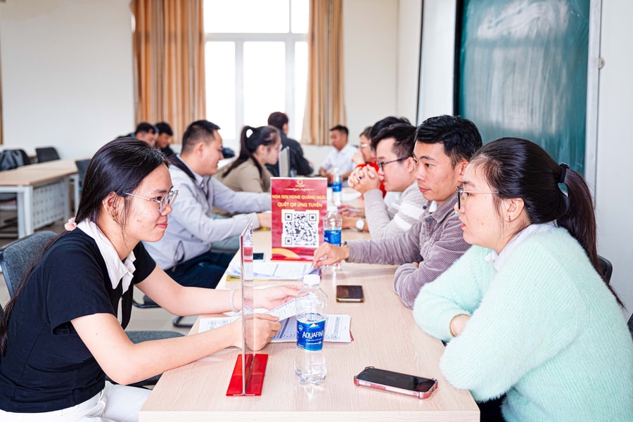 Cánh cửa để sinh viên bước vào môi trường nghề nghiệp