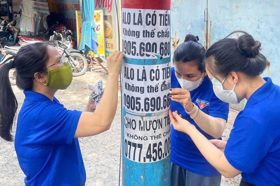 Quảng cáo, rao vặt trái phép tái diễn
