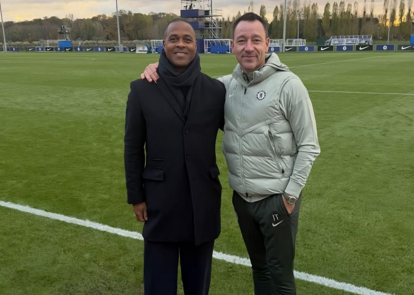 Kluivert hội ngộ John Terry tại Chelsea sau khi rời ĐT Indonesia