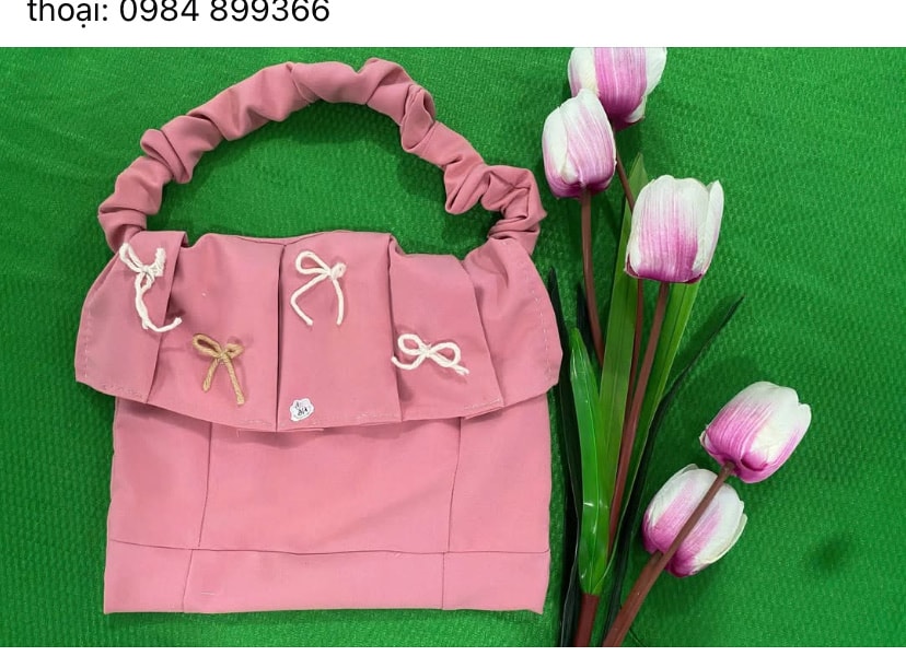 Phiên đấu giá yêu thương