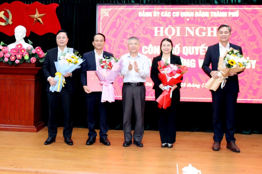 Công bố quyết định của Ban Thường vụ Thành ủy Đà Nẵng về công tác cán bộ