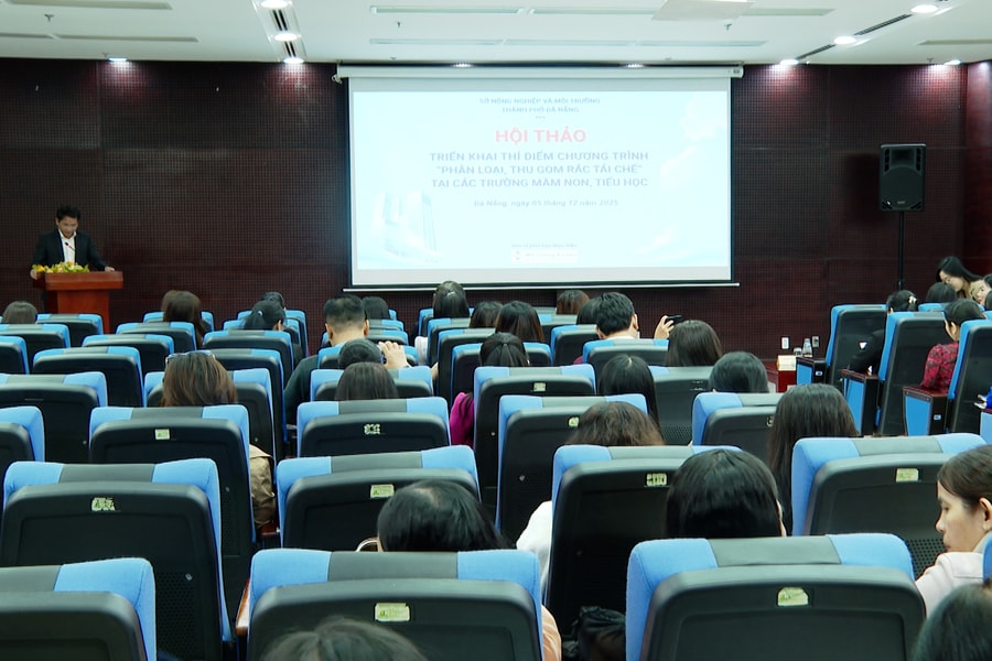 Hình thành thói quen phân loại rác cho học sinh