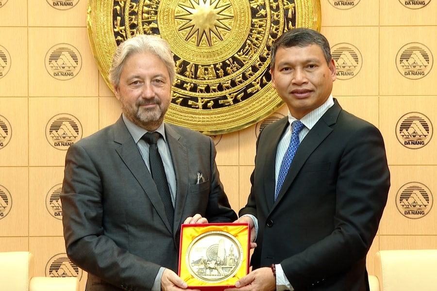 Da Nang strengthens exchanges and cooperation with France