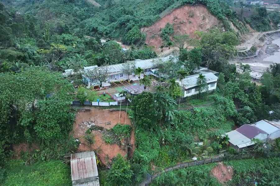 Nỗi lo sạt lở của cô trò Trường Mẫu giáo Phong Lan