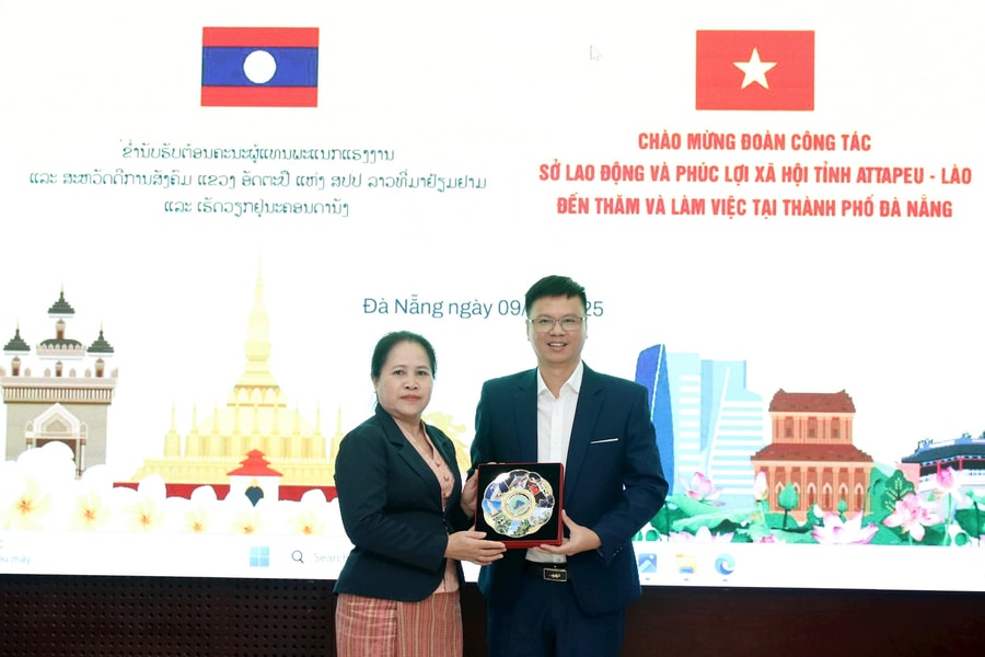 Đà Nẵng và Attapeu (Lào) xúc tiến hợp tác lĩnh vực lao động, việc làm