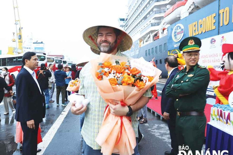 Vietnam to welcome 20 millionth foreign visitor in single year for first time in history