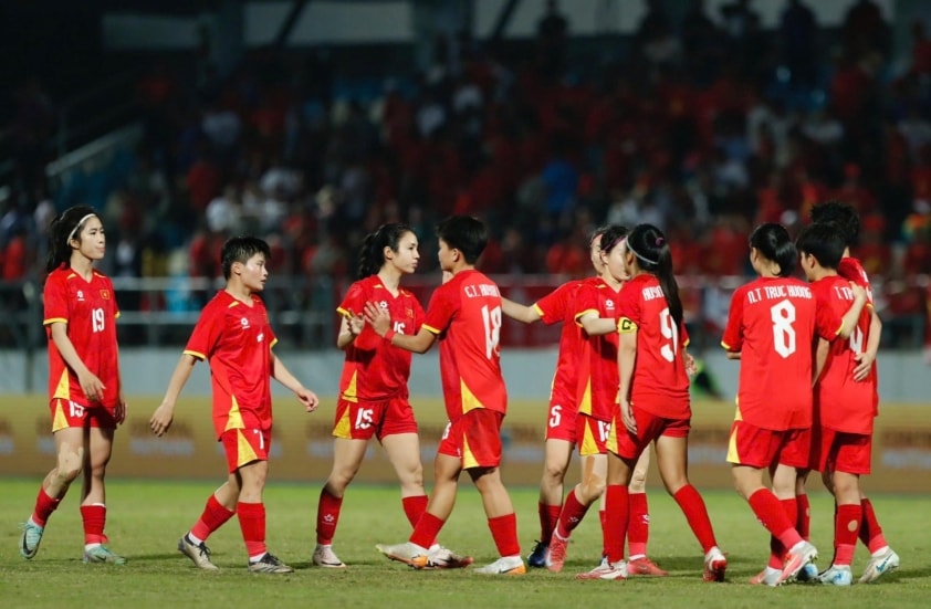 ĐT nữ Việt Nam giành HCB SEA Games 33 sau loạt luân lưu kịch tính