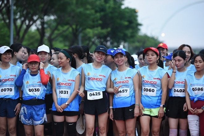 Tổ chức giải chạy “Bước chạy kết nối - Chung tay chia sẻ”