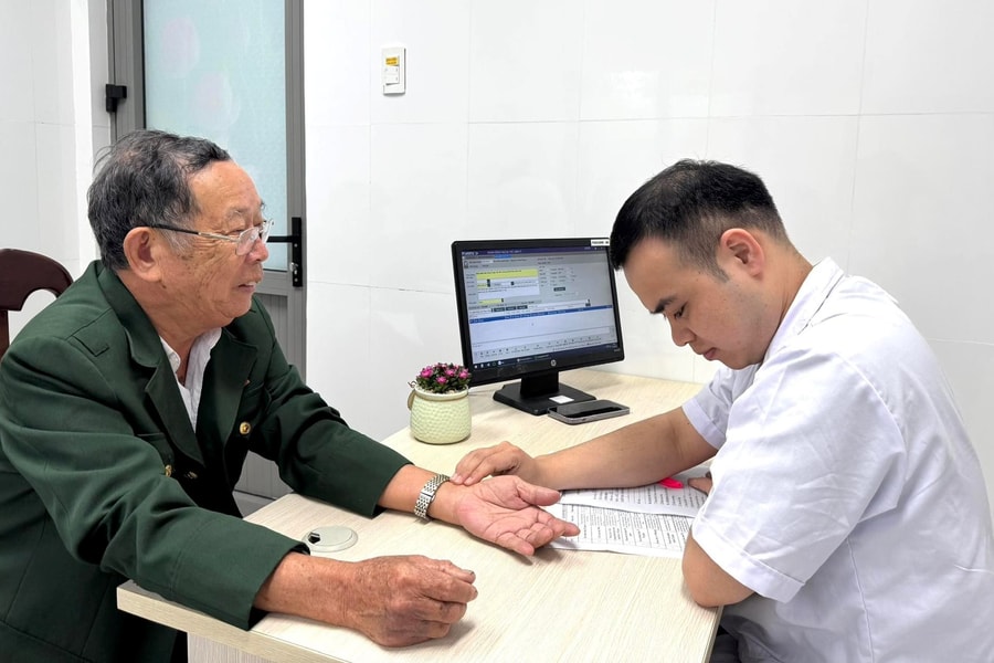 Bệnh viện Y học cổ truyền thành phố Đà Nẵng chăm sóc sức khỏe cựu chiến binh