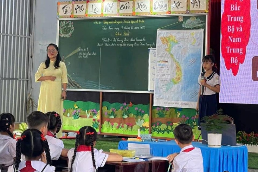 Đưa địa giới hành chính mới vào bài học Lịch sử và Địa lí