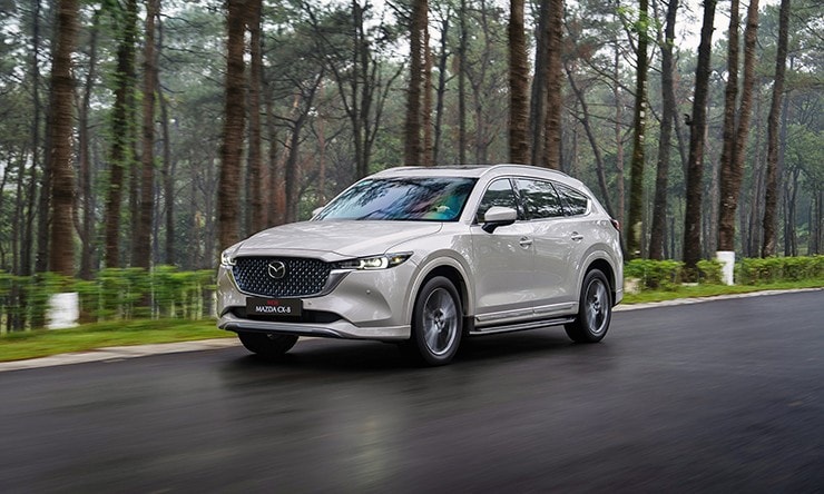 Mazda CX-8 2025: Giá lăn bánh và đánh giá thông số chi tiết
