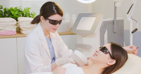 Du lịch y tế Hàn Quốc: “Gà đẻ trứng vàng ”