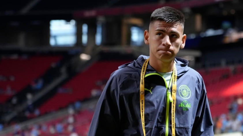 Man City sớm chấm dứt hợp đồng cho mượn Claudio Echeverri