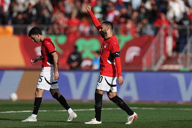 Salah tỏa sáng, Ai Cập hạ Nam Phi 1-0 trong thế thiếu người