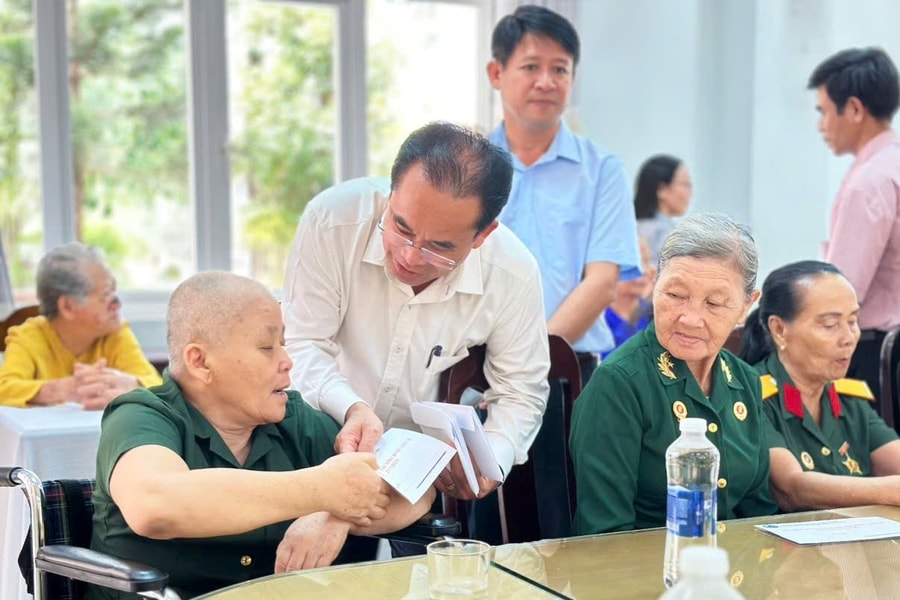 Đà Nẵng quy định mức chi thăm, quà tặng dịp Tết và ngày Thương binh - Liệt sĩ