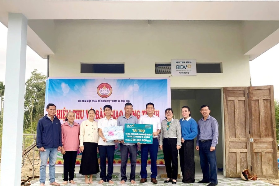 Mái ấm nghĩa tình đón Tết