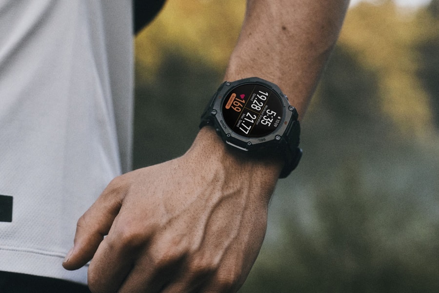 Amazfit và cuộc đua với Garmin: Chiến lược giá rẻ liệu có đủ giúp Zepp Health bứt phá?