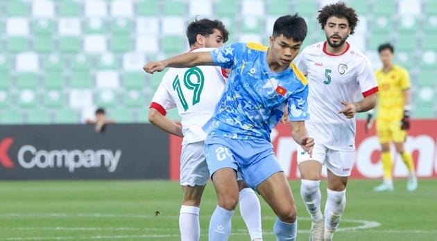 HLV Kim Sang Sik chốt danh sách U23 Việt Nam: Thần đồng Lê Phát bị gạch tên