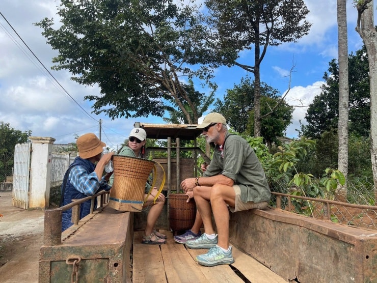 Đắk Lắk: Trải nghiệm Lamborghini Ê Đê đưa khách quốc tế vào nhịp sống đại ngàn