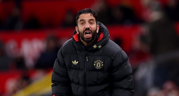 Ám ảnh 3-4-3 và sự sụp đổ của triều đại Ruben Amorim tại Manchester United