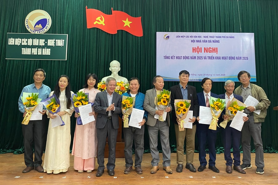 Nâng cao vị thế của văn học Đà Nẵng