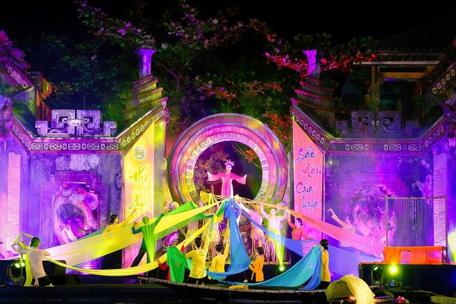 Hoi An silk: Weaving colour, culture, and time