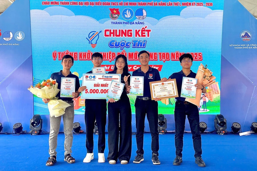 Khơi dậy khát vọng cống hiến trong sinh viên