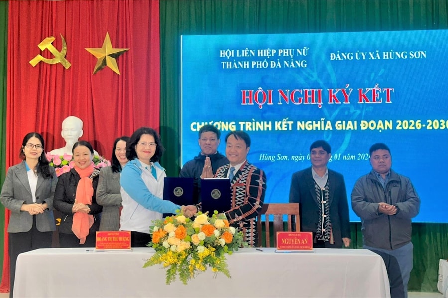 Hội Liên hiệp Phụ nữ thành phố Đà Nẵng kết nghĩa với Đảng ủy xã Hùng Sơn
