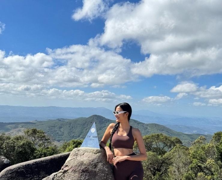 Gia Lai: Hoàng Thùy trekking 8 tiếng chinh phục đỉnh Chư Nâm 1.472 m